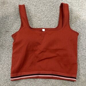 Wilson Women's Tennis top